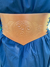 Load image into Gallery viewer, Steampunk/Medieval/Viking/ Lace up Leather Belt with front clasps