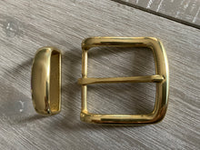 Load image into Gallery viewer, Leather Belt Full Grain - Individually Handmade with removable buckle 1.5&quot;/38mm Choice of 3 colours
